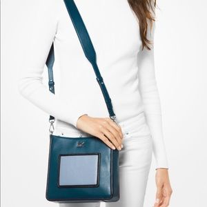 MK Messenger Bag 💕